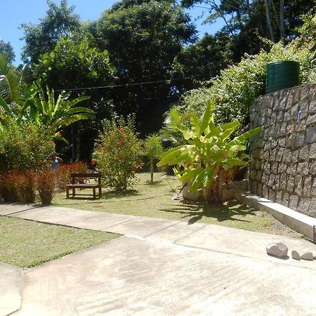 A Peace In Paradise Villas Anse Royale Exterior photo